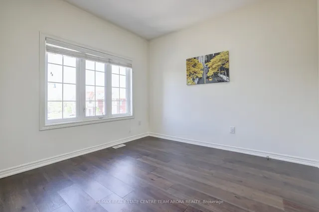 Additional image 31 of 436 Royal West Dr