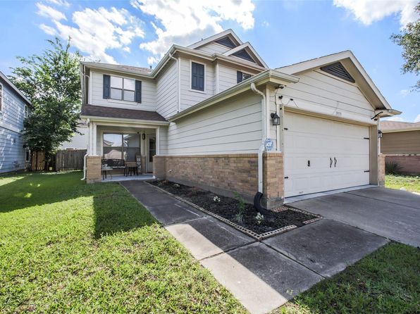 19135 Remington Bend Dr, Houston, TX 77073
