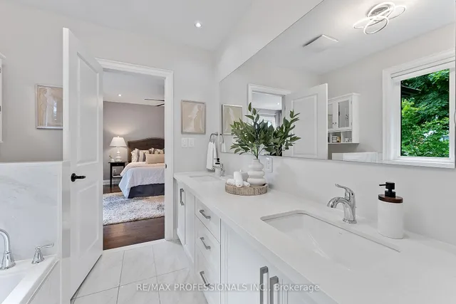 Additional image 23 of 12 Brownlea Ave