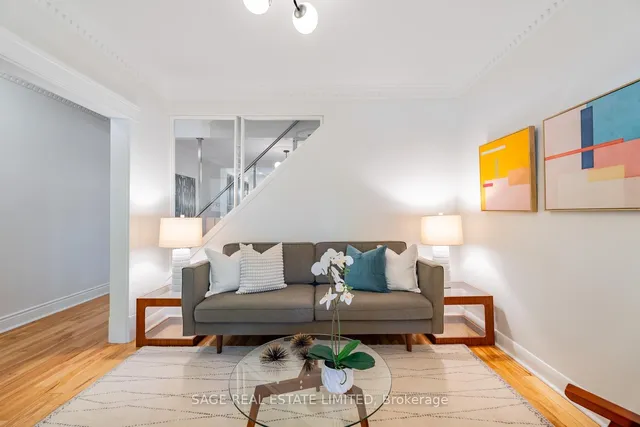 Additional image 5 of 53 Dearbourne Ave