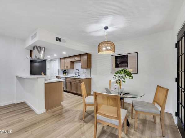 10419 N 10th Pl UNIT 2, Phoenix, AZ 85020