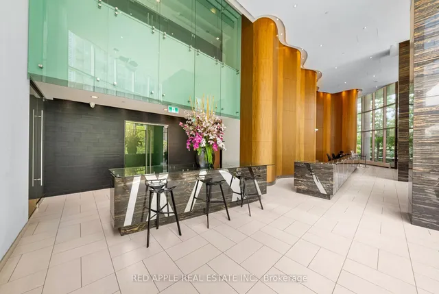 Additional image 27 of 21 Iceboat Terr Unit 530