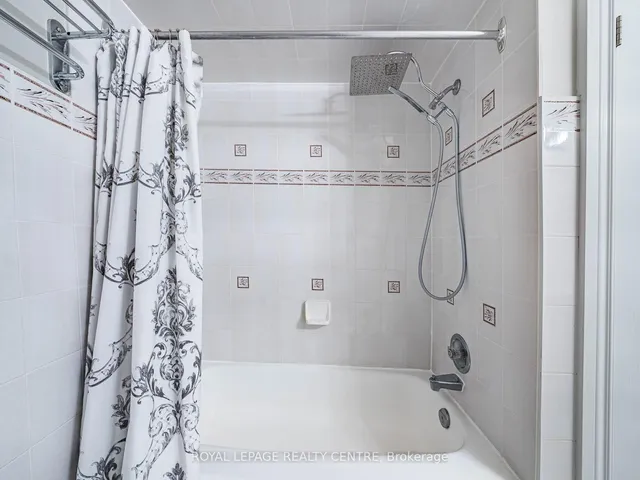 Additional image 19 of 3184 Sunnyhill Dr