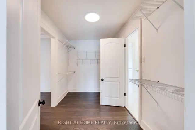 Additional image 31 of 34 Parkvale Dr