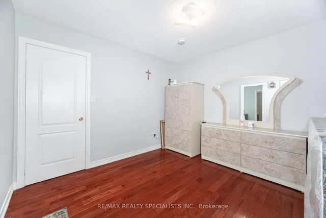 Additional image 26 of 8 Goreridge Cres