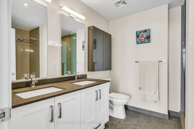 Additional image 22 of 99 John St Unit 4501