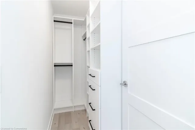 Additional image 33 of 5 Wellington St Unit 102