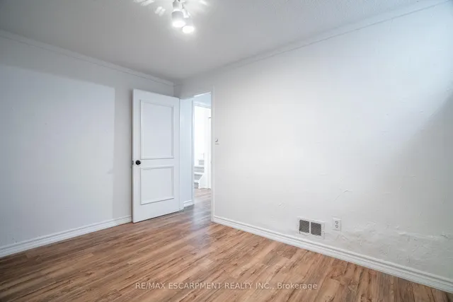 Additional image 30 of 34 Palm Crt