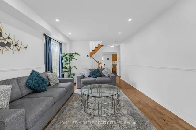 Additional image 7 of 56 Viceroy Cres