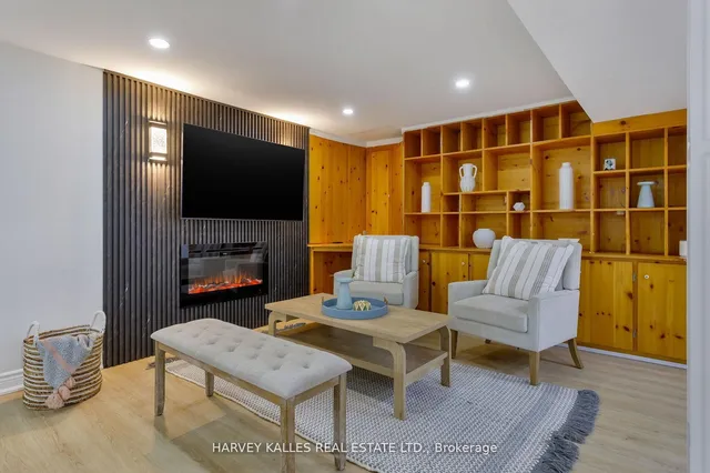 Additional image 5 of 4322 Shelby Cres