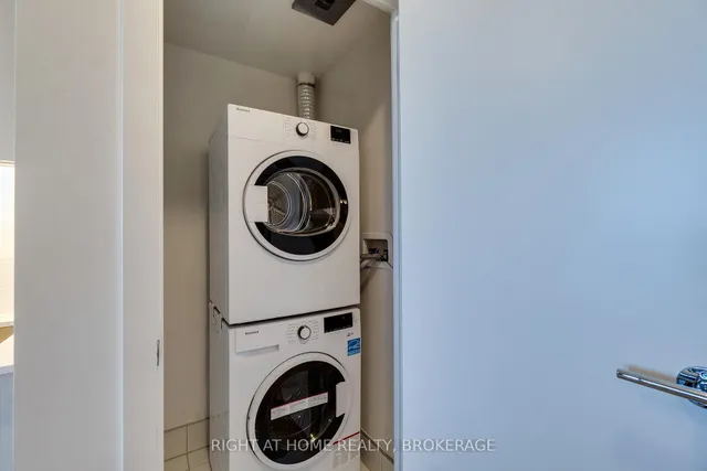 Additional image 18 of 250 Lawrence Ave Unit 724