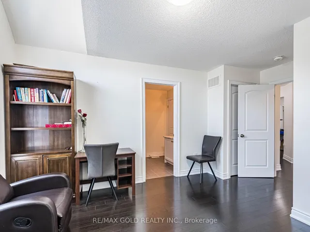 Additional image 31 of 4 Wainwright Dr