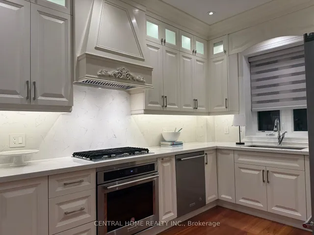 Additional image 6 of 298. Poyntz Ave