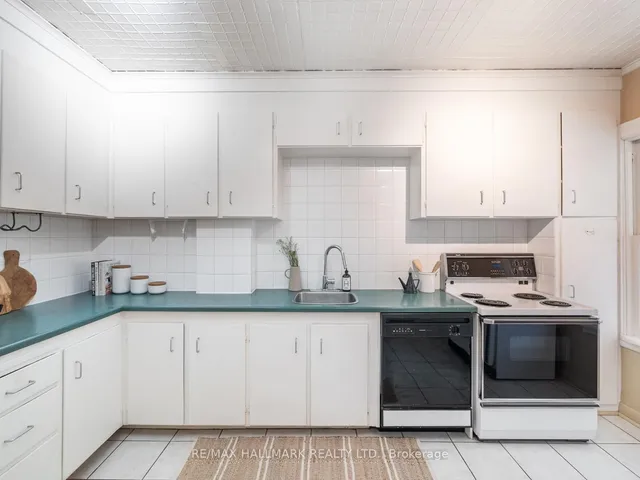 Additional image 16 of 7 Riverdale Ave