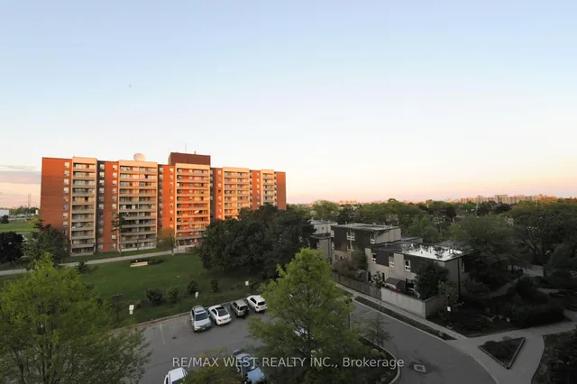 Additional image 27 of 25 Four Winds Dr Unit 606