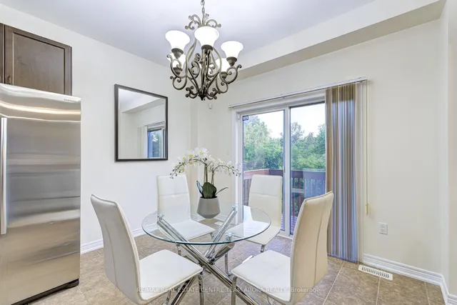 Additional image 19 of 42 Arrowpoint Dr