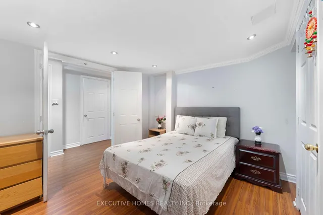 Additional image 48 of 8 Shallimar Crt