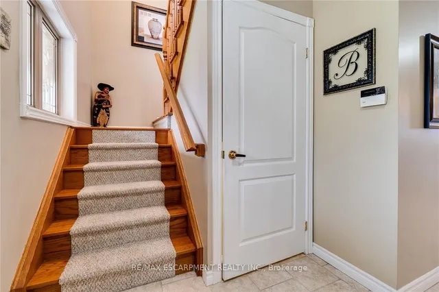 Additional image 23 of 10 Grassyplain Dr