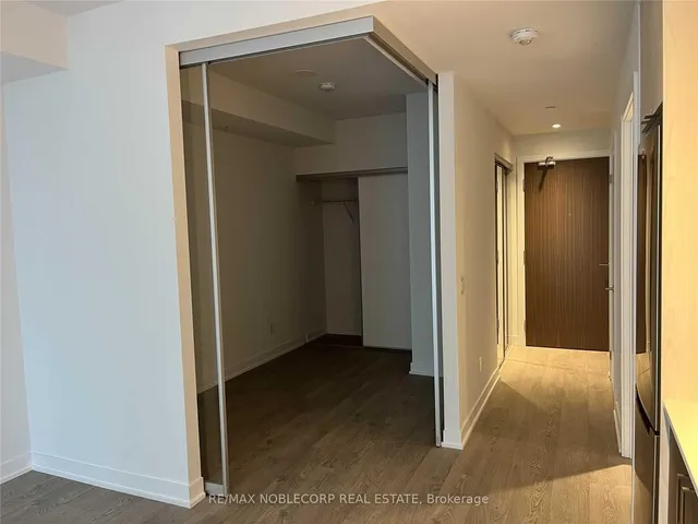 Additional image 4 of 1926 Lakeshore Blvd Unit 2006