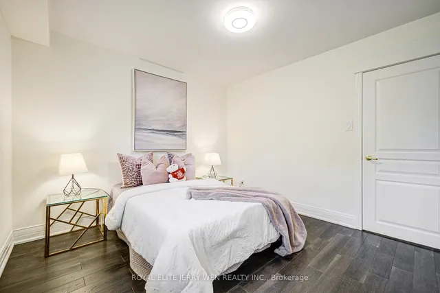 Additional image 20 of 2 Shouldice Crt