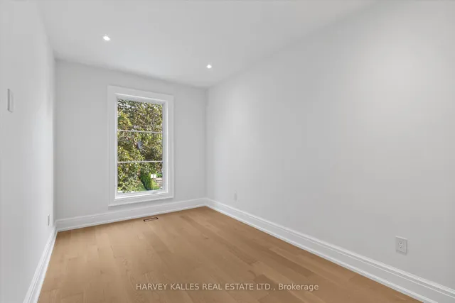 Additional image 37 of 104 Manor Rd