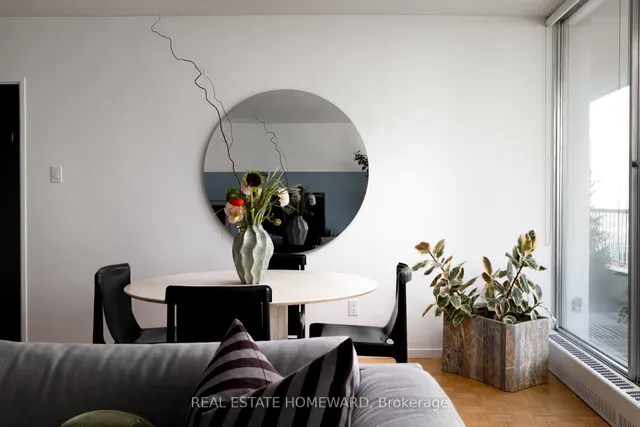 Additional image 10 of 190 St. George St Unit 1106