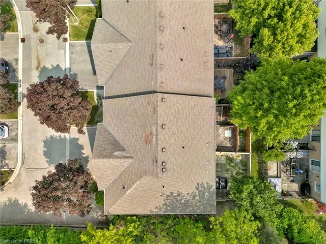 Additional image 33 of 31 Moss Blvd Unit 26