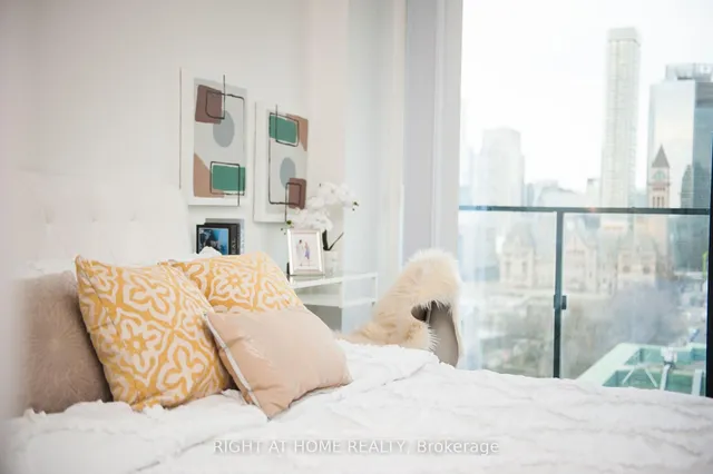 Additional image 12 of 215 Queen St Unit 1409