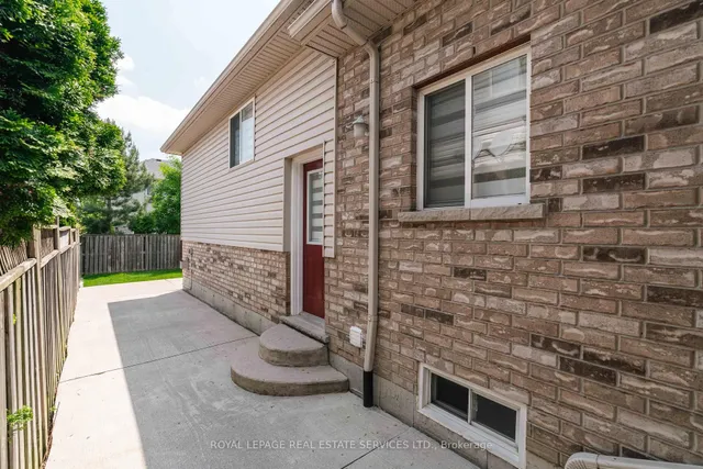 Additional image 36 of 837 Upper Ottawa St