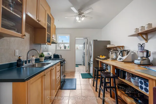 Additional image 9 of 13 Auburn Ave