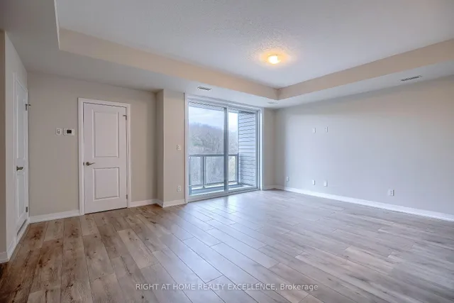 Additional image 11 of 261 Woodbine Ave Unit 28