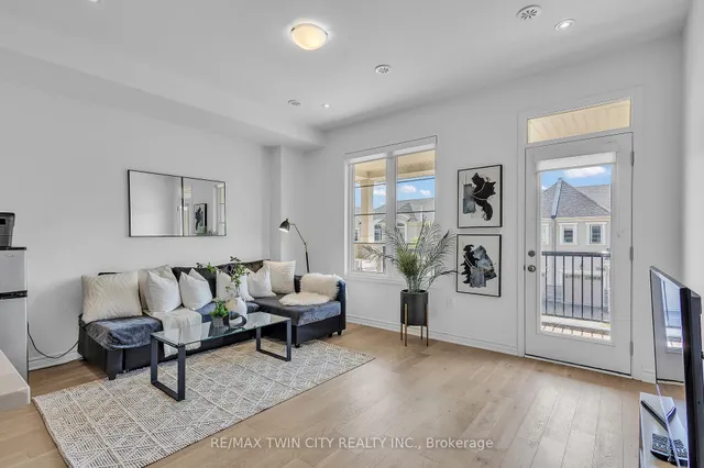 Additional image 26 of 1567 Denison Pl