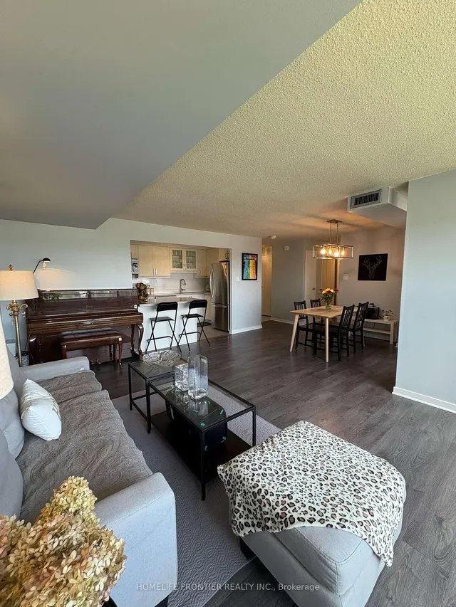 Additional image 17 of 475 The West Mall Unit 1212