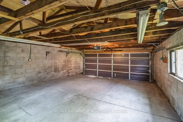 Additional image 39 of 69 Lorne Ave