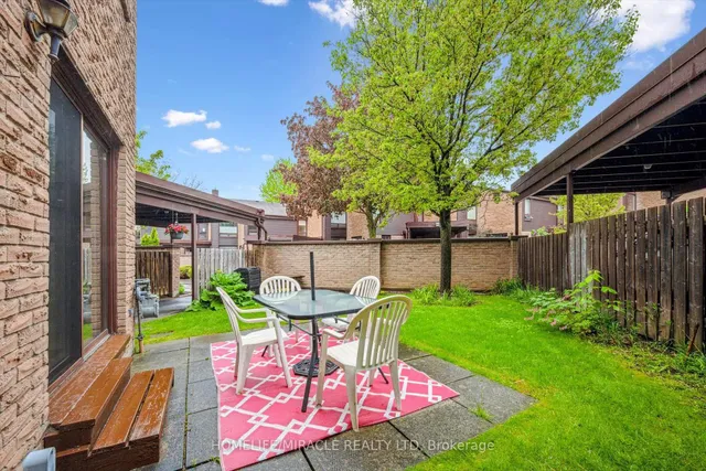 Additional image 36 of 28 Underhill Cres Unit 22