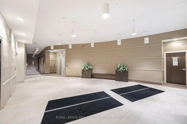 Additional image 5 of 216 Oak Park Blvd Unit 325