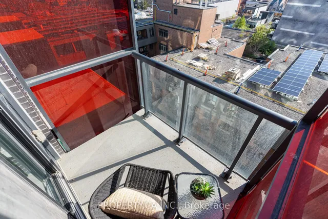 Additional image 34 of 297 College St Unit 715