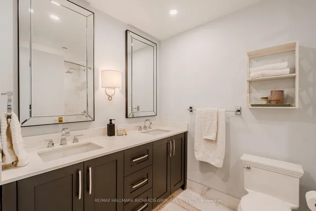 Additional image 16 of 1331 Queen St Unit TH2