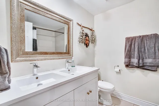 Additional image 20 of 23 WATSON'S Lane Unit 2