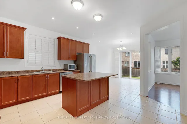 Additional image 13 of 9 Lisson Cres