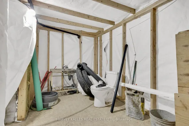 Additional image 32 of 4 Laxton Ave