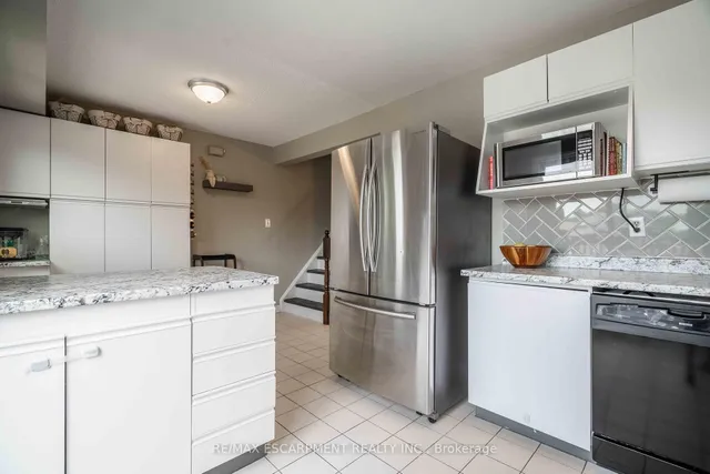 Additional image 26 of 1155 Paramount Dr Unit 13