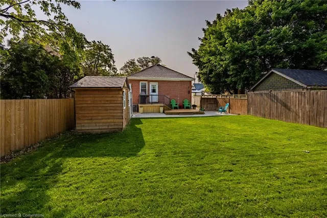 Additional image 5 of 290 East 14th St