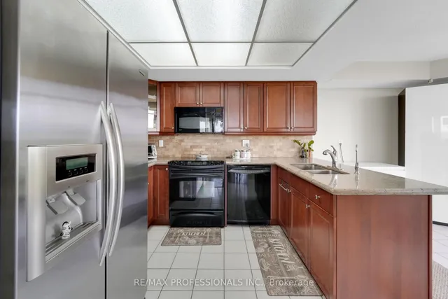 Additional image 31 of 45 Kingsbridge Garden Circ Unit 905