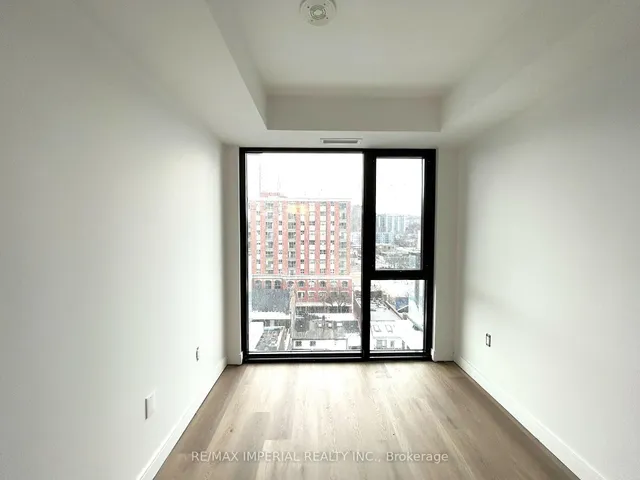 Additional image 4 of 1 Jarvis St Unit 906