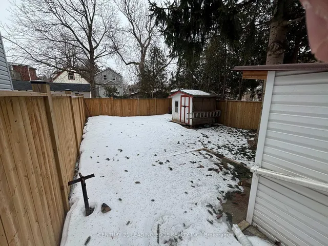 Additional image 32 of 106 Whitney Ave