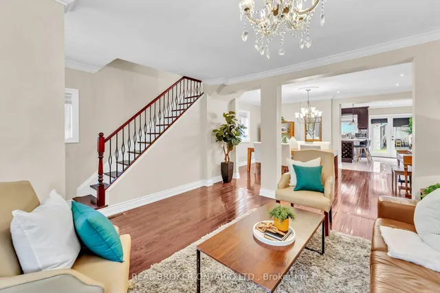 Additional image 3 of 20 Dunraven Dr