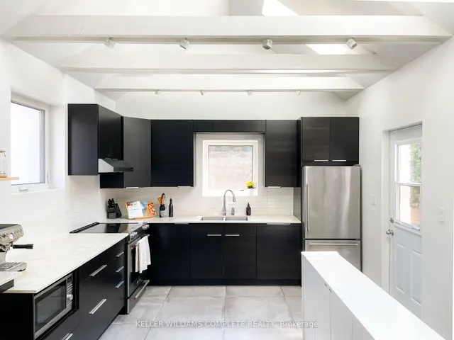 Additional image 21 of 124 Locke St