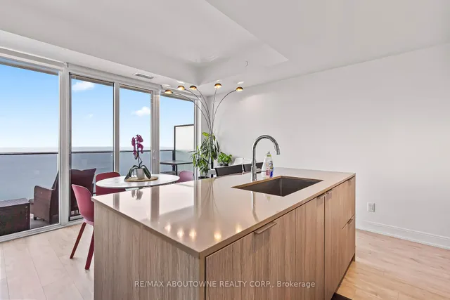 Additional image 13 of 70 Annie Craig Dr Unit 4005