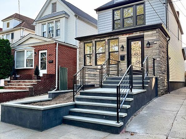8831 69th Ave, Flushing, NY 11375